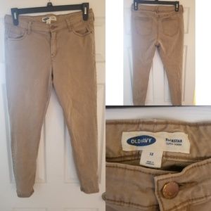 Old Navy Rockstar Super Skinny Khakis